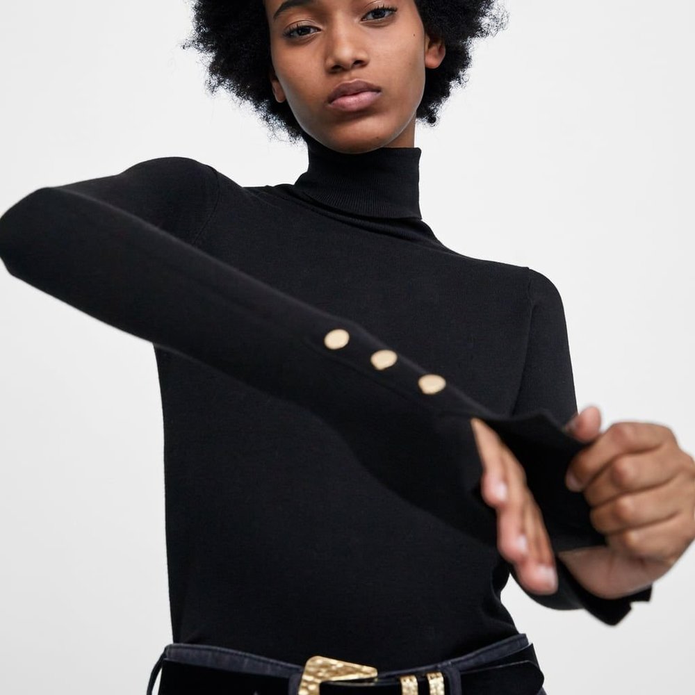 ZARA Classic Black Knit Turtleneck w Gold Buttons